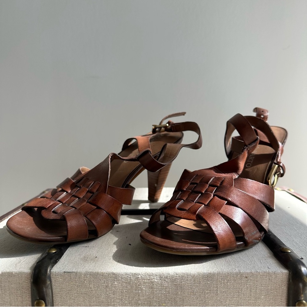 Franco Sarto Brown Leather Women's Sandals 9.5